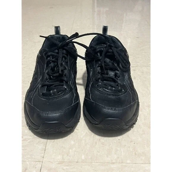 New Balance Black Slip Resistant Shoes for Crews - Picture 3 of 9